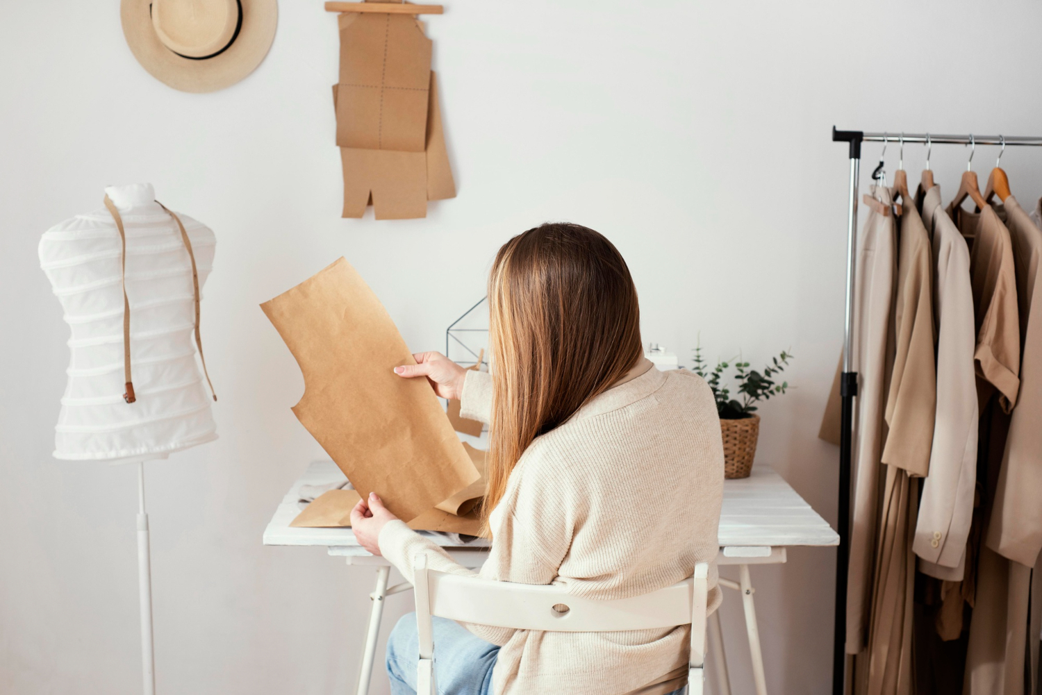 How to start a fashion brand without getting overwhemled?